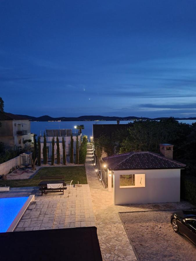 Villa Lukas Sukosan Ngoại thất bức ảnh
