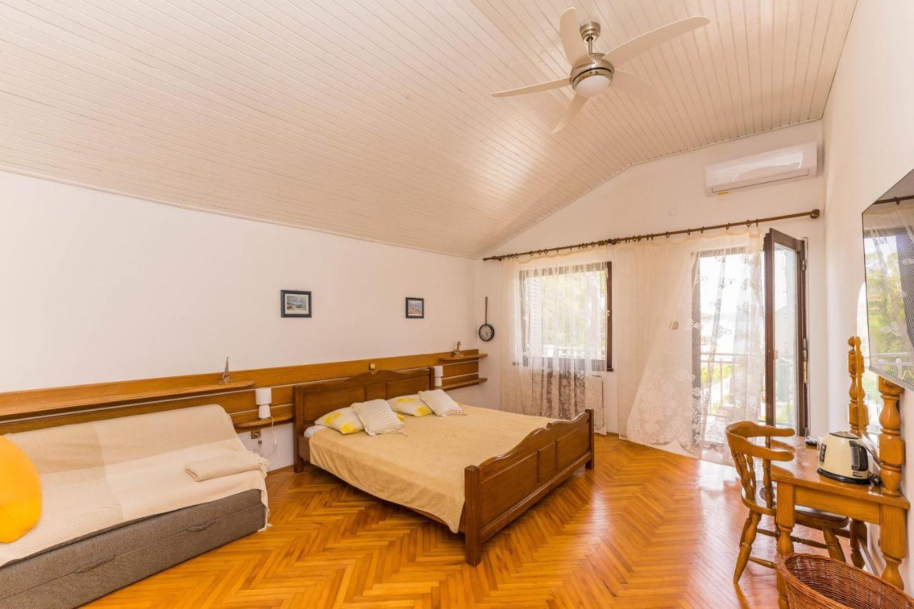 Villa Lukas Sukosan Phòng bức ảnh