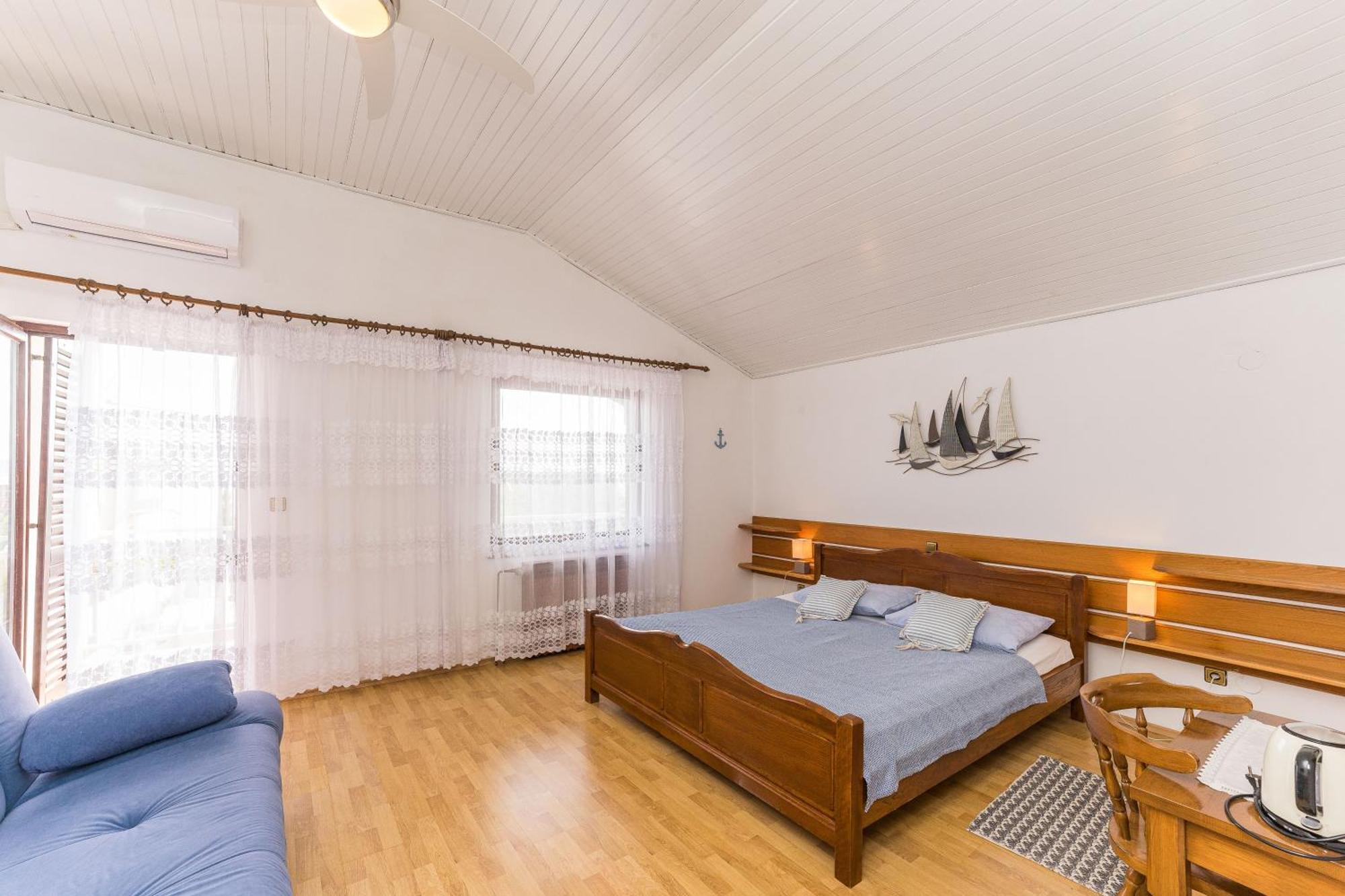 Villa Lukas Sukosan Phòng bức ảnh